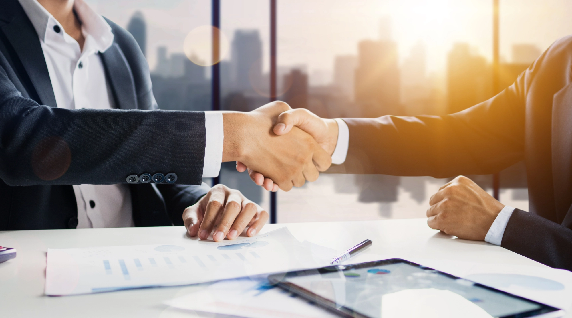 Вмененное страхование в Казахстане: объединение обязательности и добровольности